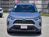 Used 2022 Toyota RAV4 XLE image 3