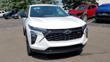 Certified 2024 Chevrolet Trax RS w/ Driver Confidence Package image 3