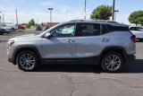Used 2024 GMC Terrain SLT image 2