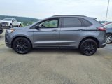 Used 2022 Ford Edge SE w/ Black Appearance Package image 4