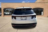 Used 2022 Hyundai Tucson SEL w/ Convenience Package image 4