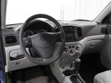 Used 2010 Hyundai Accent GLS w/ Premium Pkg 4 image 6
