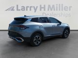 Used 2023 Kia Sportage LX image 5