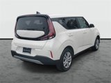 Certified 2023 Kia Soul LX image 4