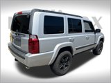 Used 2007 Jeep Commander Sport image 2