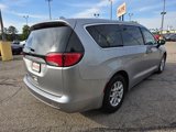Used 2019 Chrysler Pacifica Touring image 5