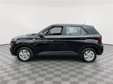 Used 2023 Hyundai Venue SE w/ Cargo Package image 5