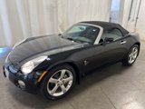 Used 2006 Pontiac Solstice Convertible w/ Premium Package image 2