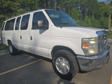 Used 2011 Ford E-350 and Econoline 350 XLT image 4
