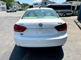 Used 2014 Volkswagen Passat 1.8T SEL Premium image 5