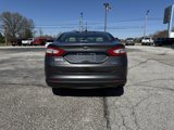 Used 2016 Ford Fusion SE w/ Equipment Group 202A image 4