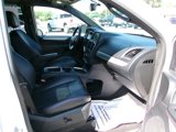 Used 2017 Dodge Grand Caravan GT image 4