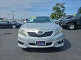 Used 2011 Toyota Camry SE image 2