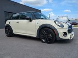 Used 2018 MINI Cooper S image 2