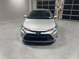 Used 2022 Toyota Corolla LE image 2