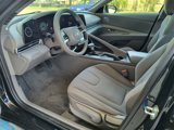 Used 2024 Hyundai Elantra SEL image 2