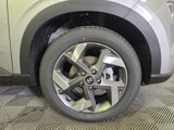 New 2025 Hyundai Venue SEL image 3