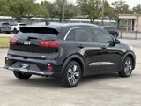 Used 2022 Kia Niro LXS image 5