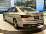 Used 2023 Volkswagen Jetta SE image 5