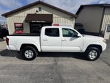 Used 2021 Toyota Tacoma SR image 2