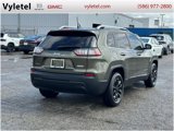Used 2020 Jeep Cherokee Latitude Plus w/ Cold Weather Group image 3