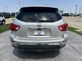 Used 2019 Nissan Pathfinder SL image 5