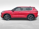 Used 2023 Mitsubishi Outlander SE image 3