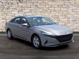 Used 2022 Hyundai Elantra SE w/ Cargo Package image 3