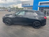 Used 2020 Chevrolet Equinox LT w/ Midnight Edition image 2