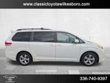 Used 2014 Toyota Sienna LE image 4