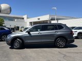 Used 2021 Volkswagen Tiguan SE image 2