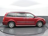 Used 2016 Chrysler Town & Country Touring w/ Driver Convenience Group image 6