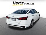 Used 2022 Nissan Altima 2.5 S image 2