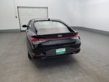 Used 2021 Hyundai Elantra SEL image 6