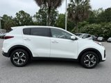 Used 2020 Kia Sportage LX image 2