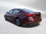 Used 2024 Nissan Altima 2.5 SV image 5