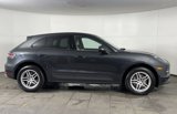 Certified 2021 Porsche Macan image 6