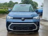 New 2025 Volkswagen Taos SE image 2