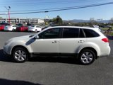 Used 2011 Subaru Outback 2.5i Limited image 5