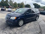 Used 2013 Chrysler Town & Country Touring image 6