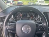 Used 2019 Jeep Cherokee Latitude Plus image 4