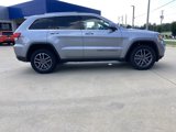 Used 2019 Jeep Grand Cherokee Laredo w/ Laredo X Package image 4
