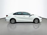 Used 2023 Kia Forte LX image 5