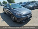Used 2023 Kia Forte LXS image 3