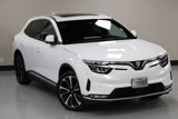 Used 2023 VinFast VF 8 Plus image 2