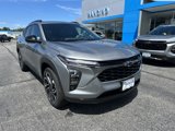 New 2025 Chevrolet Trax RS image 2