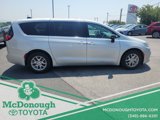 Used 2024 Chrysler Pacifica Touring-L image 6