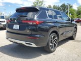 Used 2022 Mitsubishi Outlander SE image 5