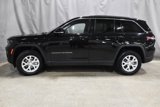Used 2023 Jeep Grand Cherokee Limited image 2