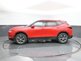 Used 2023 Chevrolet Blazer LT image 2